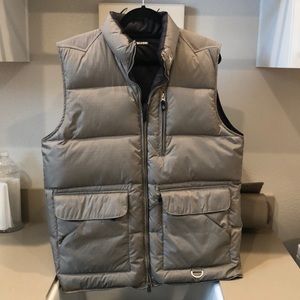 Men’s Volcom puffer vest
